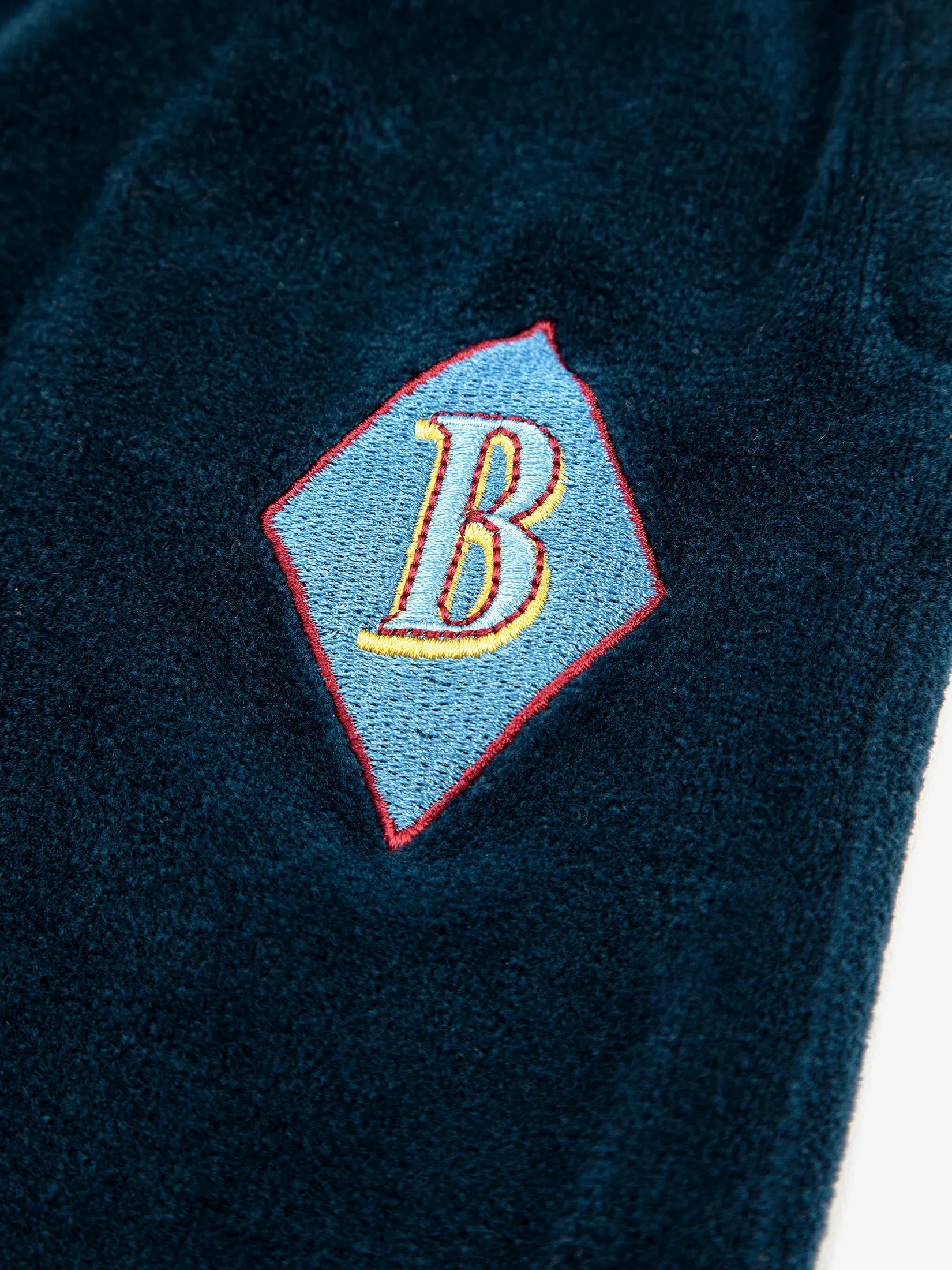 B PATCH VELVET JOGGING PANTS