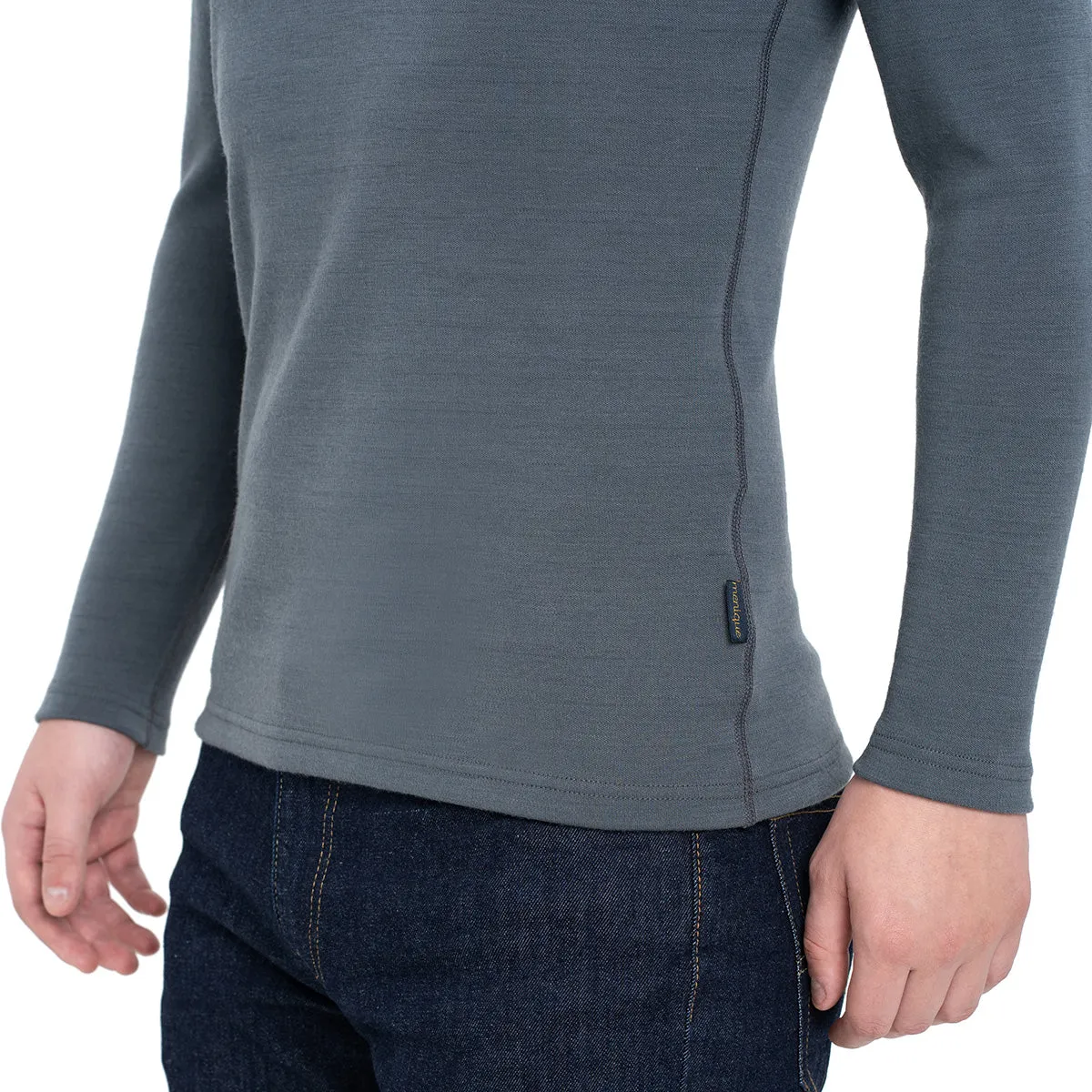 MENIQUE Long Sleeve Crew Perfect Grey